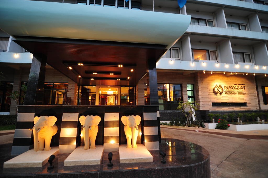 Navarat Heritage Hotel Kamphaeng Phet Exterior foto